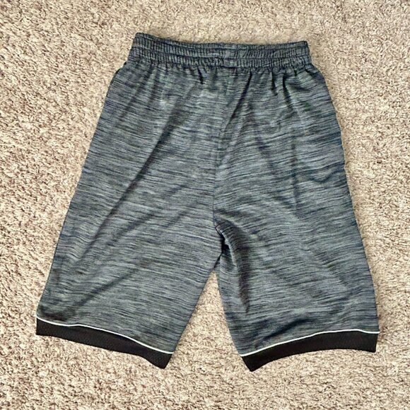 Boys’ Nike, Under Armour & Athletex Athletic Bundle | Size Large - Picture 9 of 9